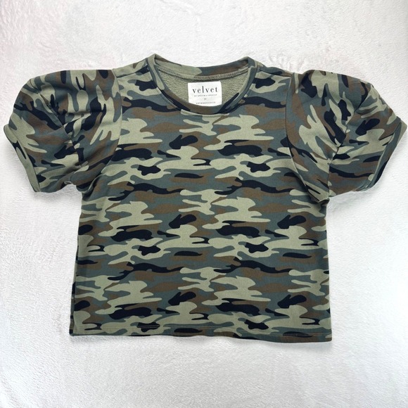 Velvet by Graham & Spencer Tops - Velvet by Graham & Spencer Anthropologie Camo Puff Sleeve Sweatshirt Top Small